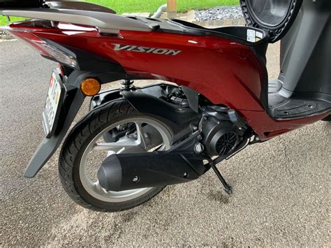 Honda NSC 110 MPD Vision 110ccm Fast Neu Nur 600km Rot Kaufen Auf Ricardo