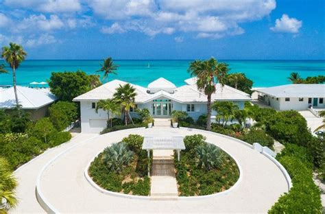 Turks and Caicos’s Most Luxurious Beachfront Villas | Turks and caicos ...