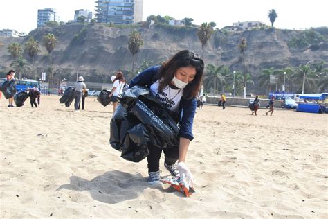 Municipalidad De Lima Convoca A Voluntarios Para Limpieza De Playas