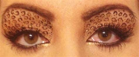 Blogger of a Makeup Addict: Leopard Eye Makeup