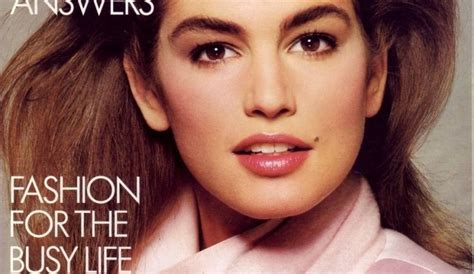 See Some Of Cindy Crawford S Cosmopolitan Vogue Magazine Covers Of The