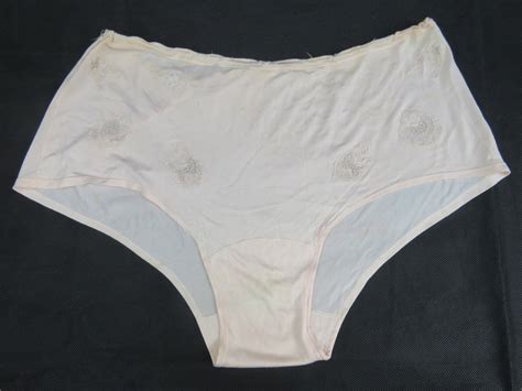 Hitlers Wife Eva Brauns Panties Sold At Auction For 4619