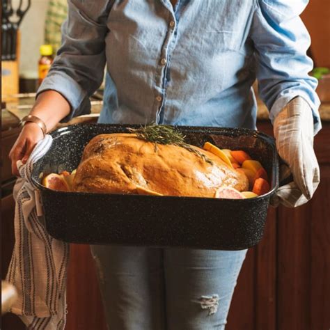 Granite Ware In Oven Rectangular Roaster With Lid Speckled Black