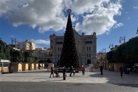 Reggio Citt Natale Tutto Pronto Per L Inaugurazione Del Villaggio Di