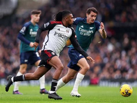 Arsenal Leva Virada E Fulham Vence Na Premier League