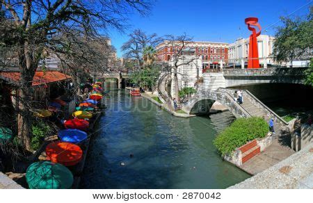 San Antonio Riverwalk Image & Photo (Free Trial) | Bigstock