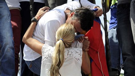 Esposa De Leopoldo López Está Preso Pero Con Más Fuerzas Para Luchar