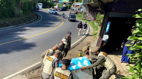 Pkl Kawasan Wisata Puncak Bogor Dibersihkan Pemda Berikan Solusi Ini