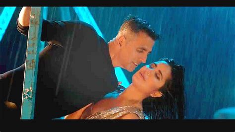 Tip Tip Barsa Pani Song Out Akshay Katrinas Sizzling Chemistry