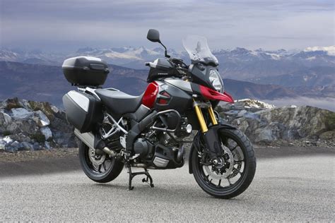 The 12 Best Touring Motorcycles for the Wide Open Road [2019 ...