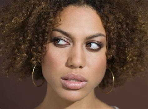 adventures   singlista men     essence essence