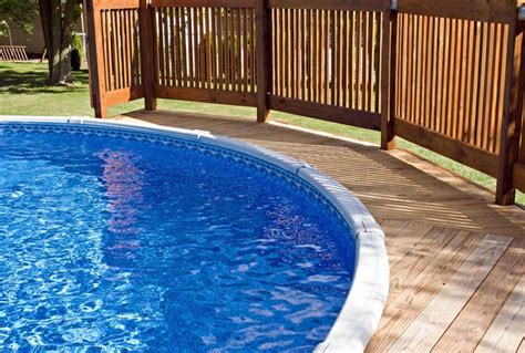 24 Above Ground Pool Fence Ideas for the Ultimate Safety