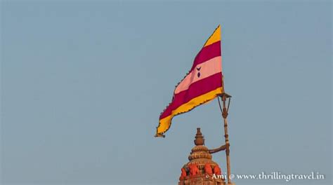 Divine Vibes And Melodious Chants At Shree Dwarkadhish Temple Thrilling