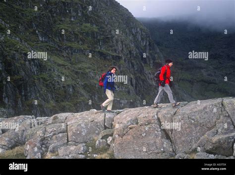 Female Walkers Snowdon Mountain Snowdonia North West Wales Stock Photo