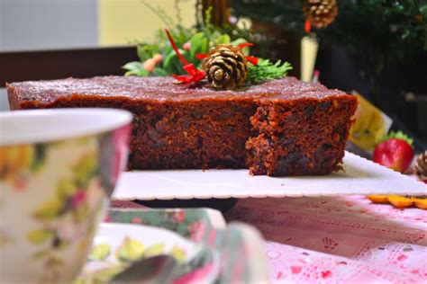 Through The Kitchen Door Steamed Fruit Cake