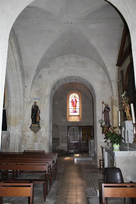 Eglise paroissiale Sainte Agathe Maillane Provence Alpes Côte d