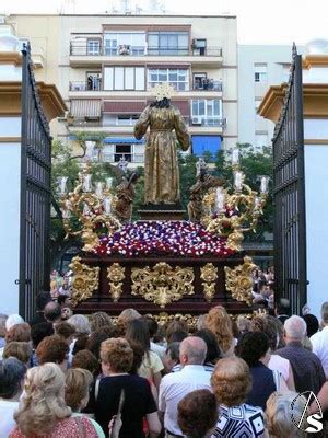 Faja Y Costal Hoy Igual Para El Paso Del Sagrado Coraz N De Jes S De