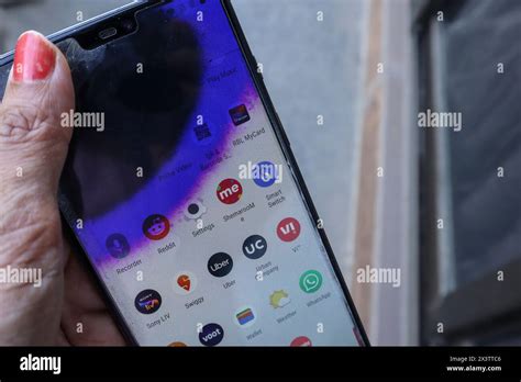 blue pinkish black screen spreading  mobile lcd screen  mobile