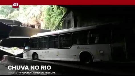 G Em Minuto Trecho De T Nel Desaba Sobre Nibus No Rio De Janeiro