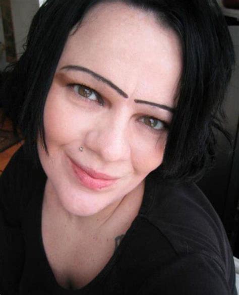 Weird Eyebrows 40 Pics