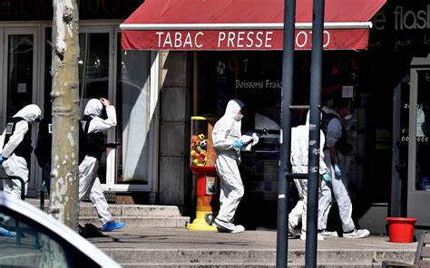 Romans Sur Isère Lauteur De Lattaque Au Couteau Est Mis En Examen