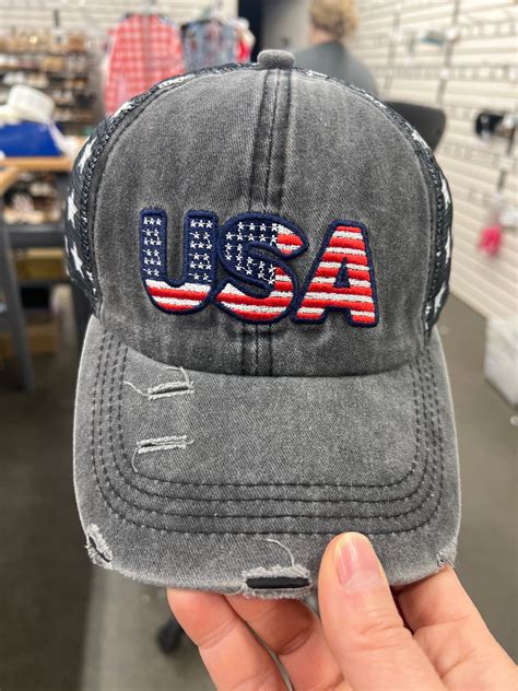 American Flag Baseball Hat - Black FINAL SALE – Re-Fabbed Boutique