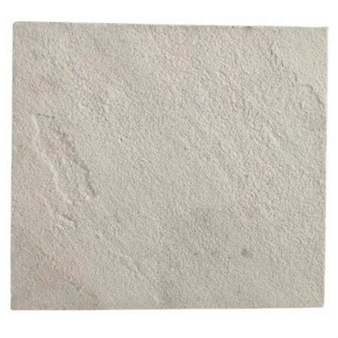 White Honed Gwalior Mint Sandstone Slabs For Flooring Thickness 15mm