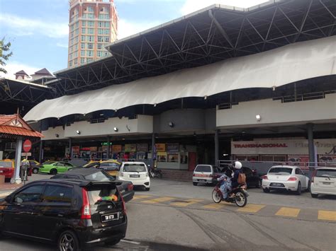 Stesen Bas Kuala Terengganu Derek Baker