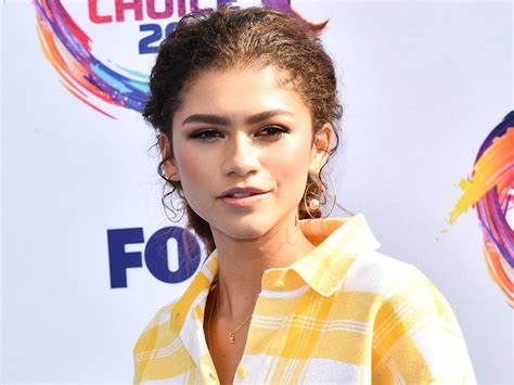 Zendaya’s Red Carpet Style Evolution: PHOTOS – Footwear News