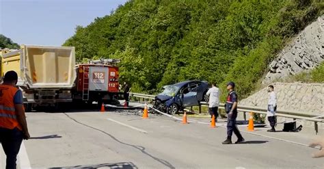 Son dakika Sinop ta feci kaza Ölü ve yaralılar var