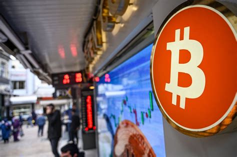 Bitcoin Stijgt Tot Recordhoogte Van Bijna 82 000 Dollar Business AM