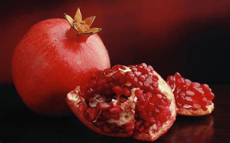 Pomegranate Wallpapers Top Free Pomegranate Backgrounds Wallpaperaccess