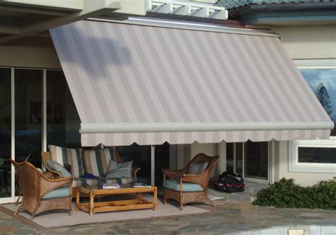 Retractable Awnings