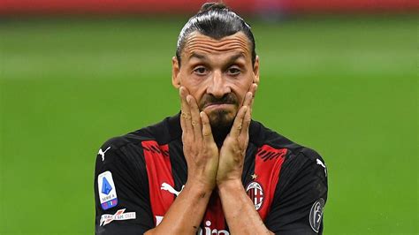 Ac Milan Striker Zlatan Ibrahimovic Tests Positive For Covid Eurosport