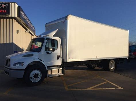 2016 Freightliner Business Class M2 106 Van Trucks Box Trucks For Sale 29 Used Trucks From 45 784