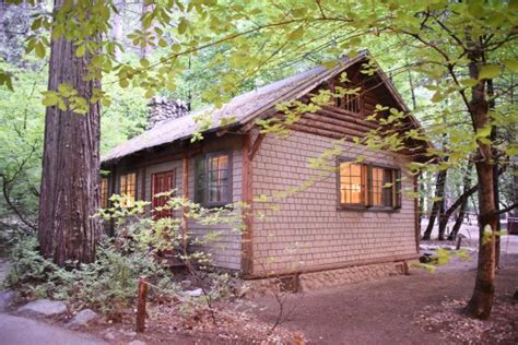 Cabin 819 Exterior View Picture Of Half Dome Village Yosemite