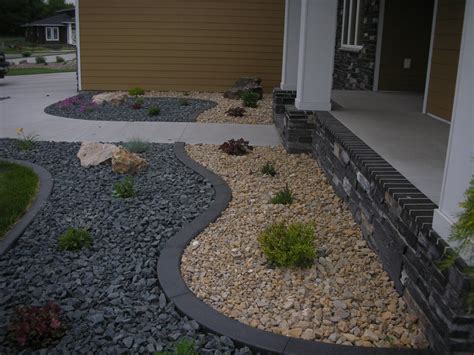 Rock Landscaping: Rock Landscaping Photo Gallery