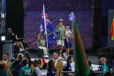 Australian Paralympic Flag Bearers Maddison De Rozario And Brendan Hall