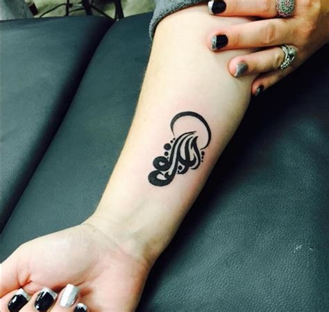 37 Awe-Inspiring Aquarius Tattoos For Women