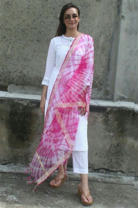 Pin By Secret Writer On Dupatta Colour Combination For Dress Pink