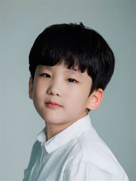 kids junior comm holdings agency