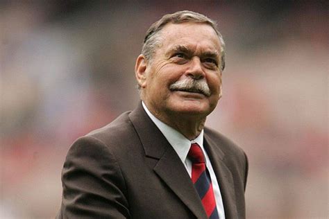 Ron Barassi Obituary: Death Cause, Bio, Career, Health Update, Family ...