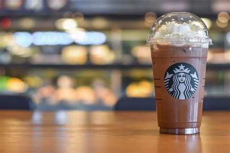 Las 5 Bebidas De Starbucks Que Más Amamos