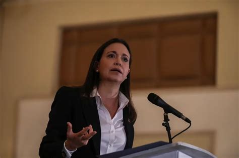 María Corina Machado alerta a un grupo de países del riesgo de ser