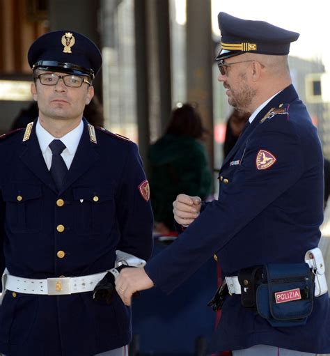 Spaccio Lungo I Binari Inseguito E Arrestato Dalla Polfer