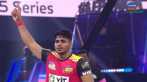 Top Defenders Of Week Saurabh Nandal Shines For The Bulls Vivo