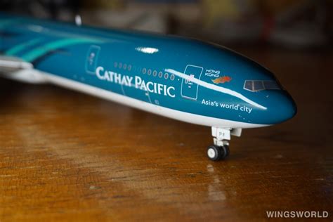 JC Wings 1 200 Boeing 777 300 Cathay Pacific 国泰航空 XX2751 B KPF 亚洲国际都会的