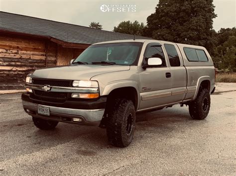 2002 Chevrolet Silverado 2500 Hd Pro Comp Series 252 Stock Stock Custom Offsets