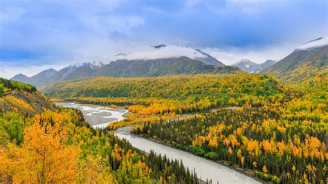 20 Incredible Spots for Hiking in Alaska You Want to Check Out - Alex on the Map