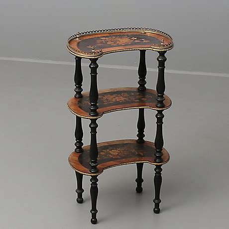 ETAGERE Louis XVI stil 1800 talets andra hälft Möbler Bord Auctionet